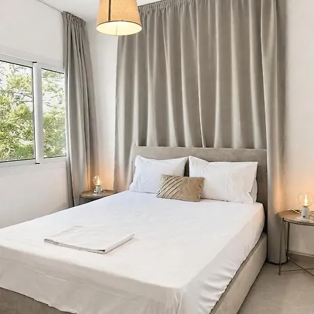 & Sea - 402 Modern 2br In דירה פאפוס